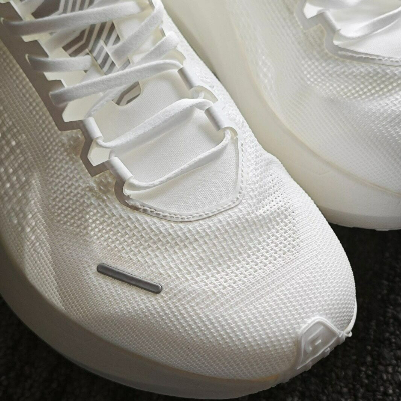 Professionele hardloopschoenen - Men Shoes Vs Women recensie en prijs