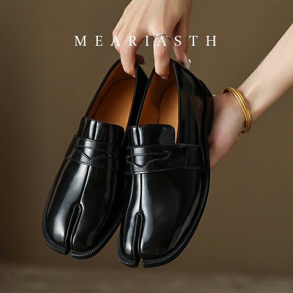 zwarte Tabi-schoenen met gespl - Men'S Shoes Hey Dude recensie en prijs